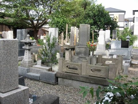 Japanischer Friedhof