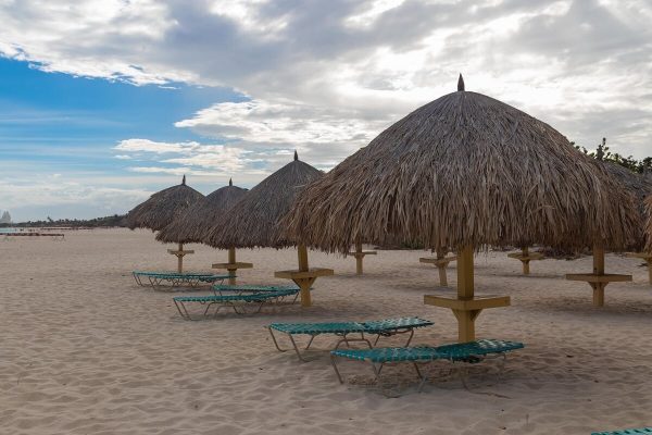 Palapas am Eagle Beach Aruba